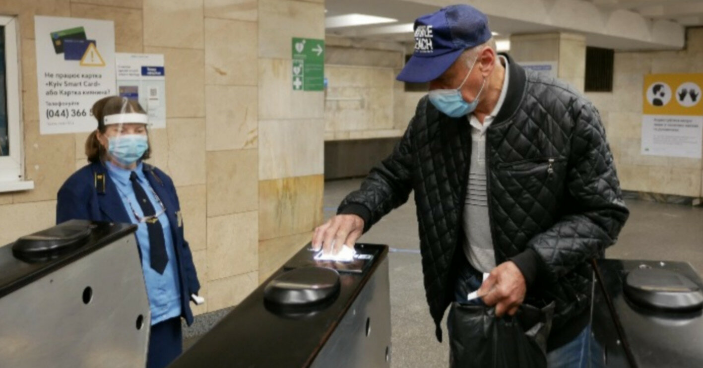 В метро Киева после сбоя пассажирам вернут деньги