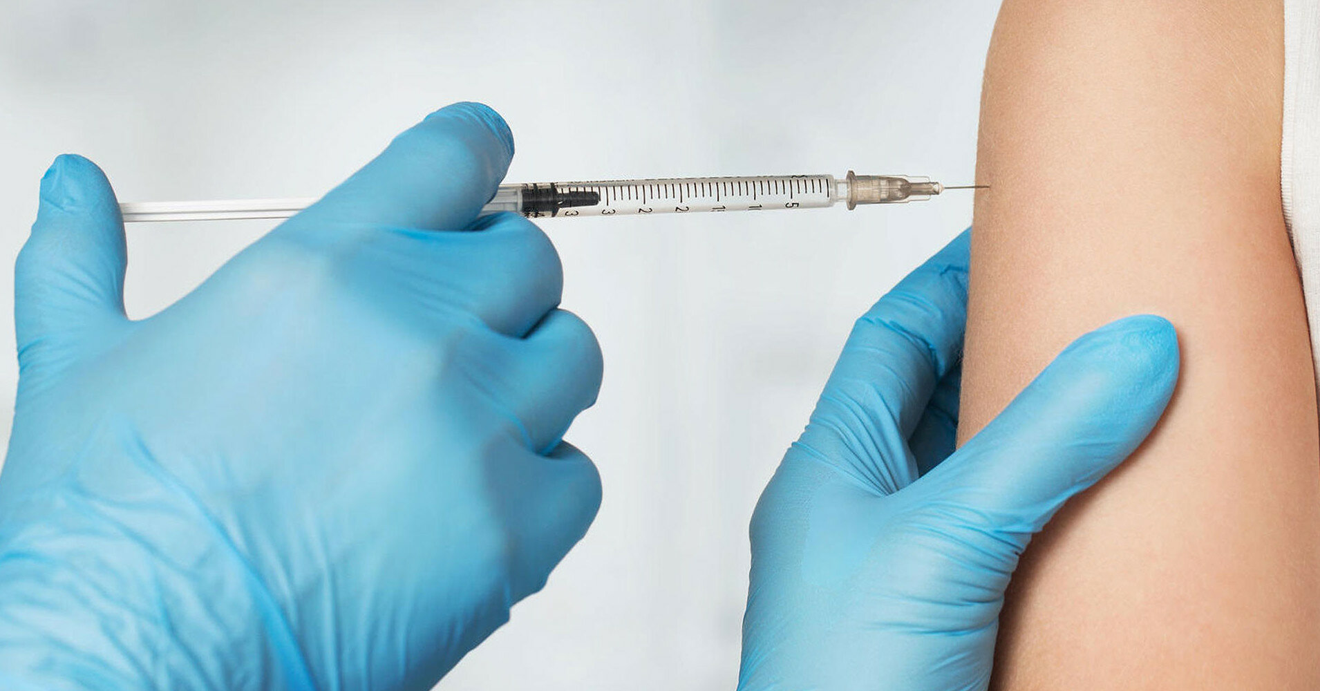 МОЗ збільшить вікові межі для вакцинації