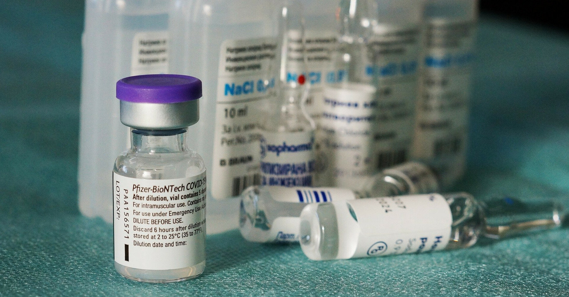 Україна отримала нову партію вакцини Pfizer