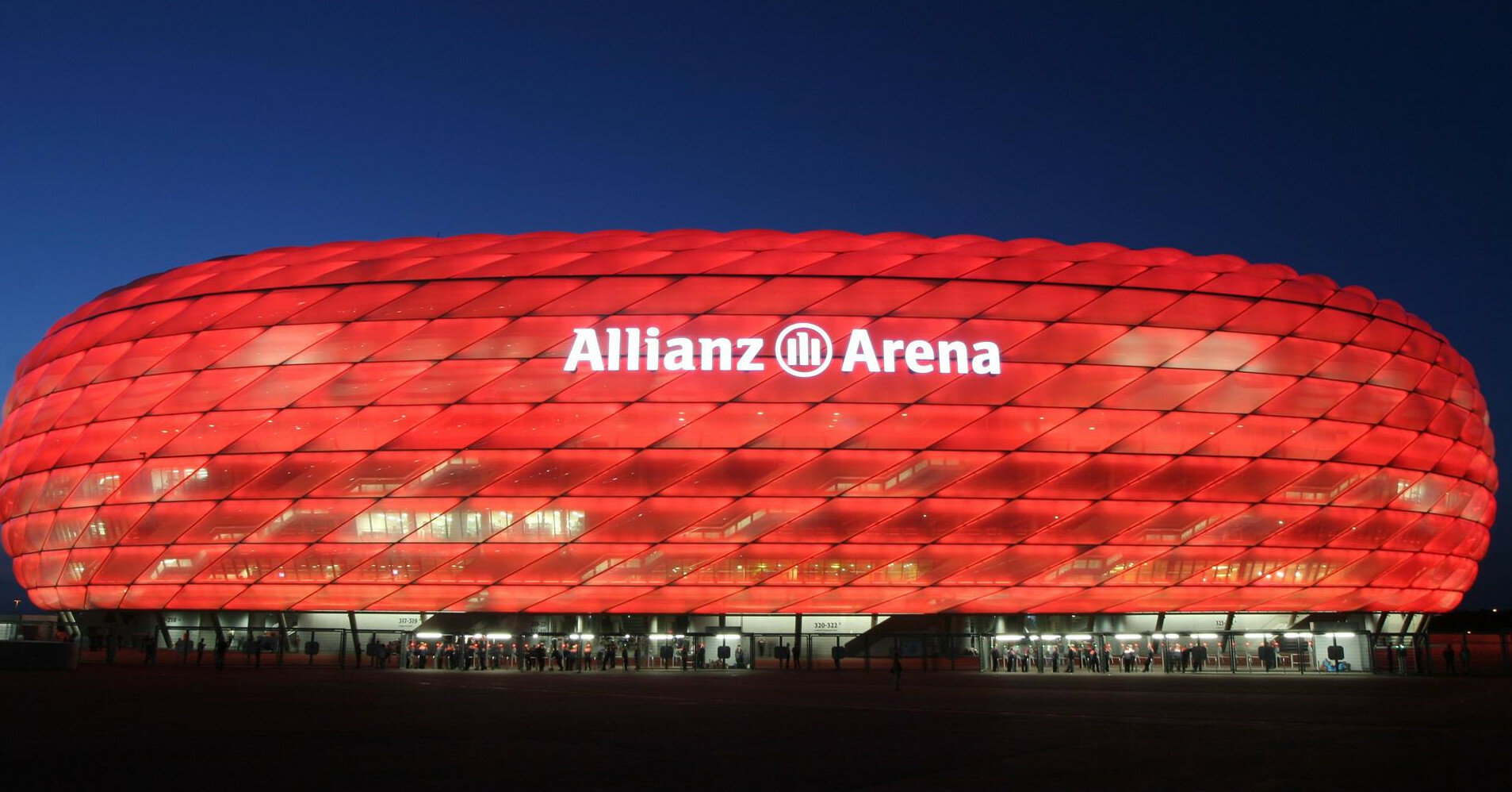 УЄФА заборонив підсвітити "Альянц Арену" кольорами ЛГБТ на матчі Євро-2020 Німеччина – Угорщина
