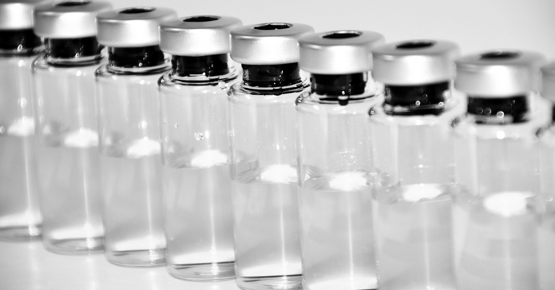 Регулятор ЕС приступил к экспертизе французской COVID-вакцины