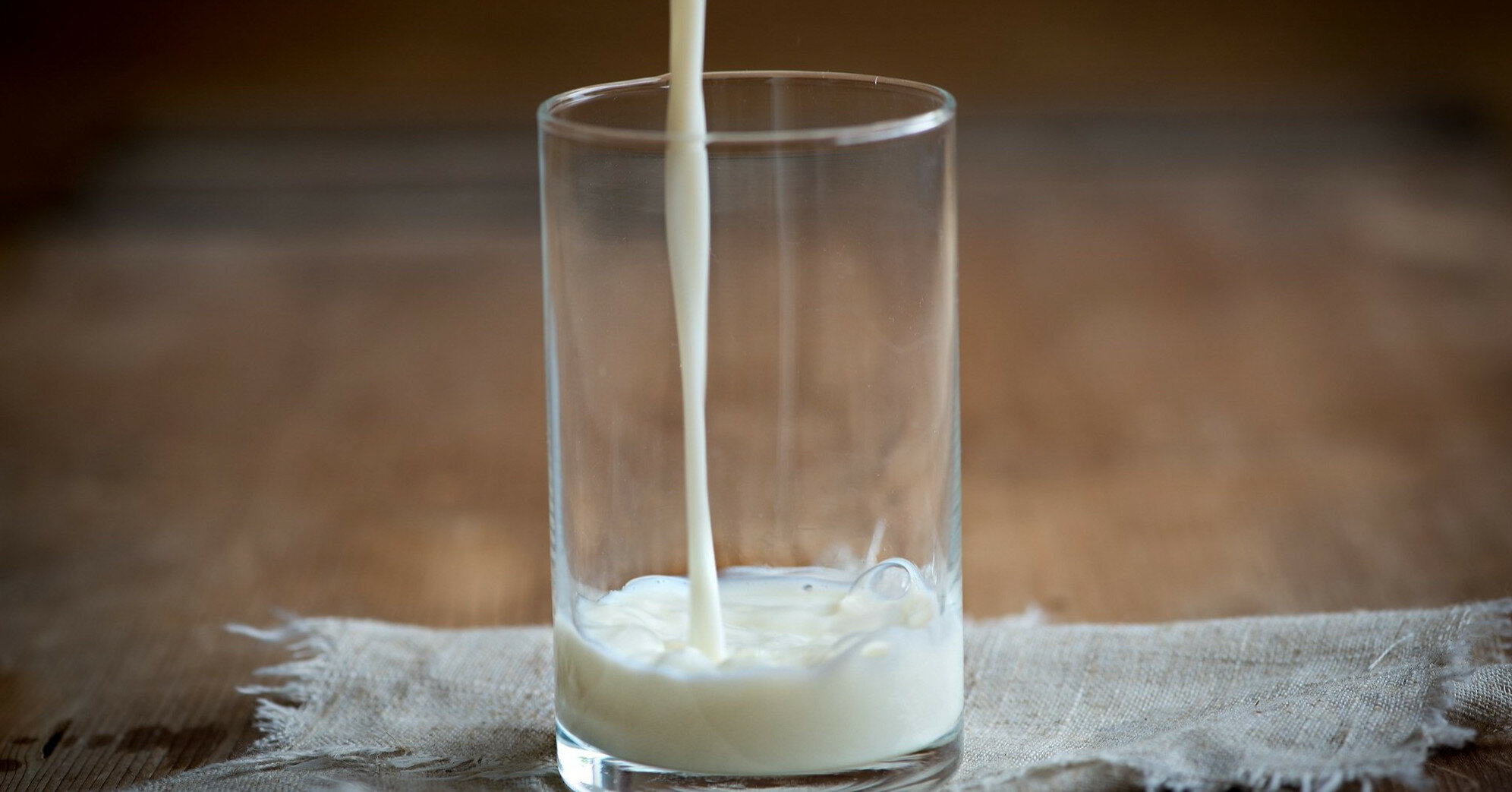 Частка промислового молока в Україні збільшилася до 32%