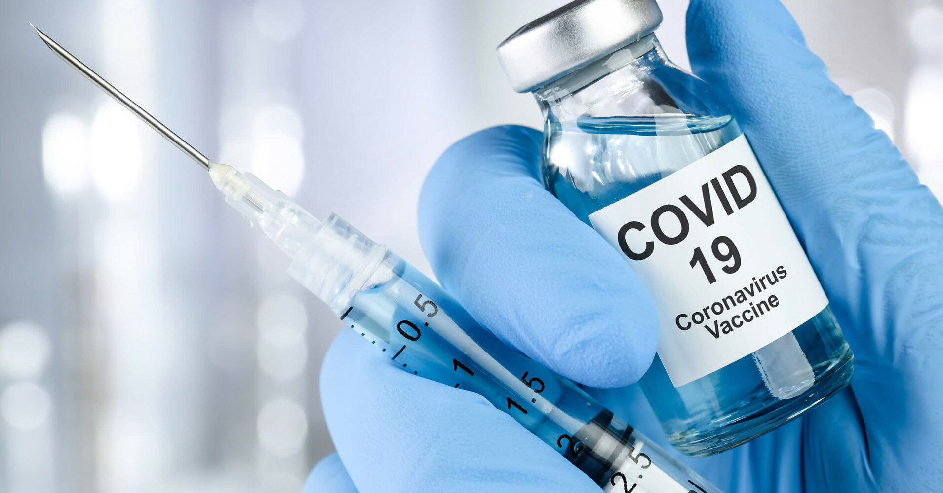 У США поки не рекомендують третю дозу вакцини від COVID-19