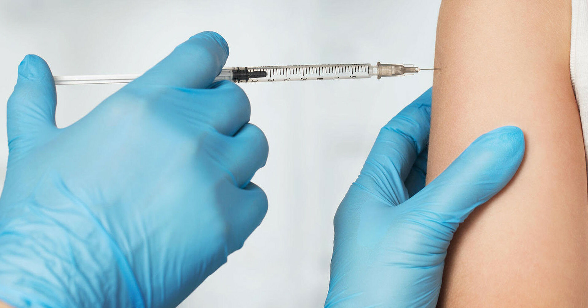 У МОЗ повідомили, які ослаблення можуть ввести для вакцинованих