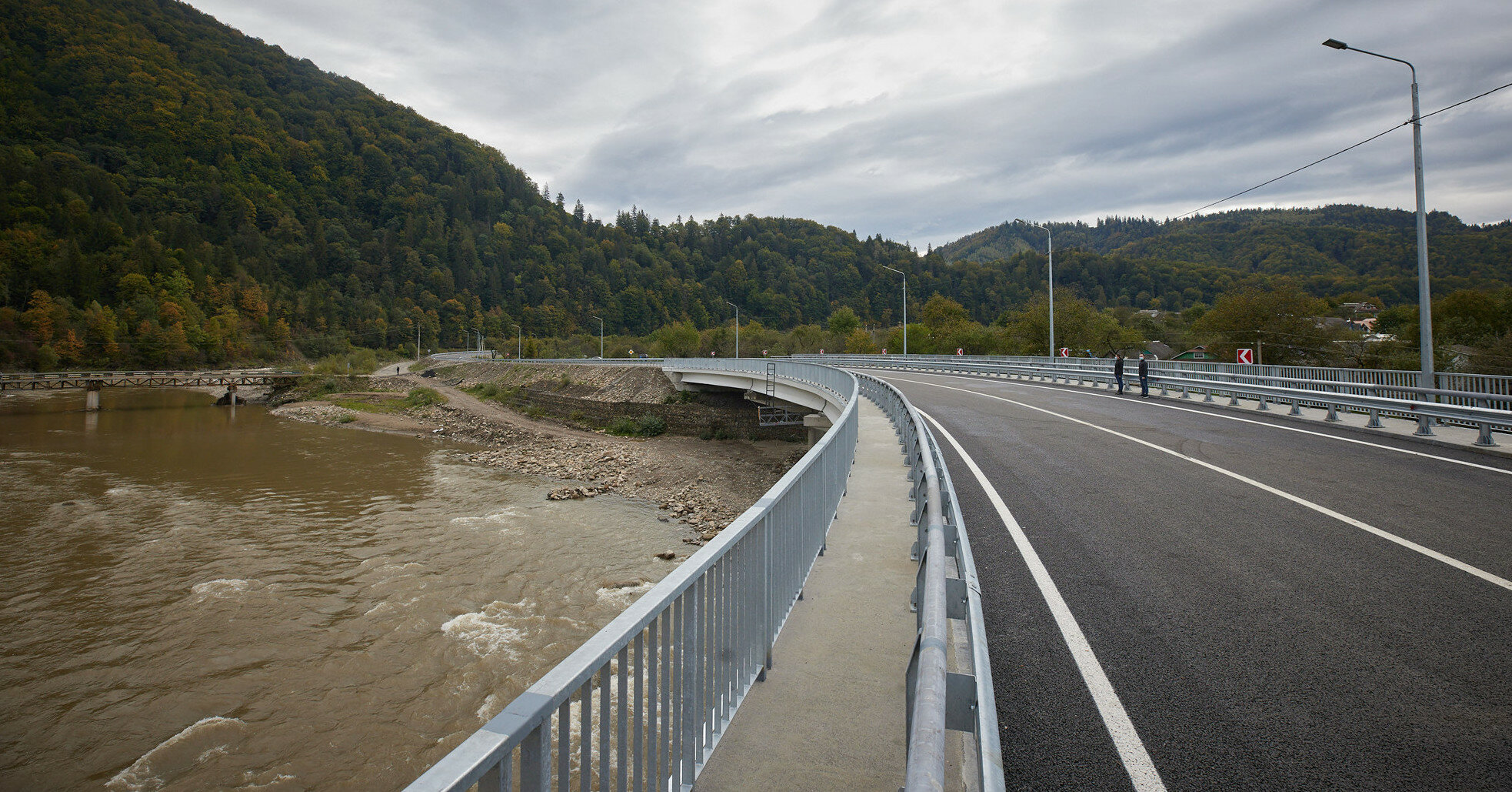 Стартувало "Велике будівництво" мосту між Україною та Молдовою