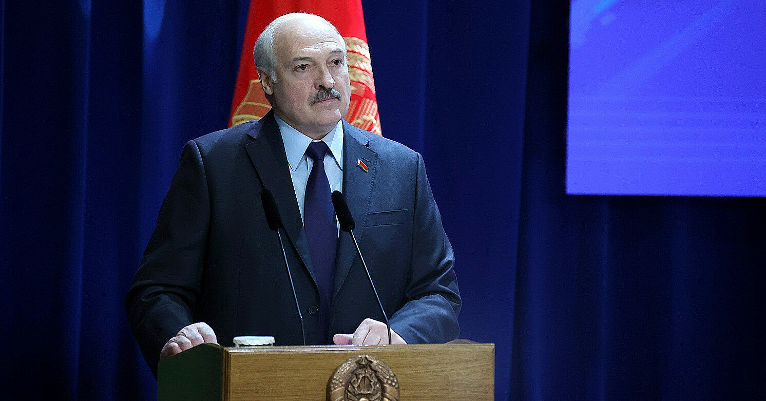 Белорусский посол рассказал, от чего зависит позиция Лукашенко по Крыму