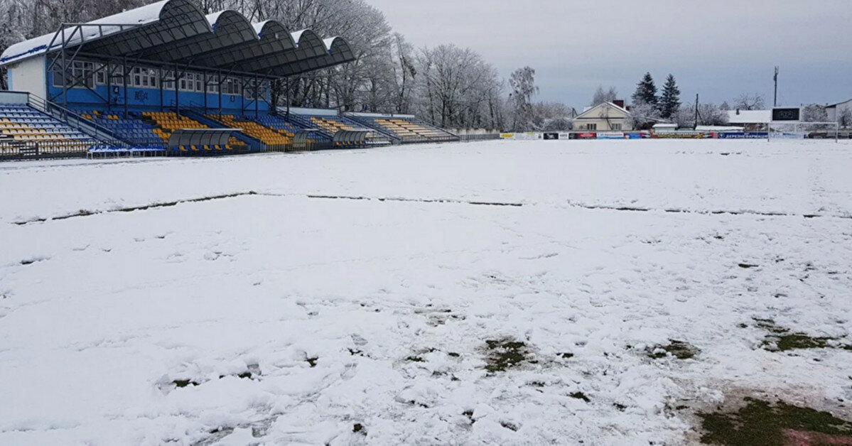 Матч між "Динамо" та "Верес" скасували через снігопад