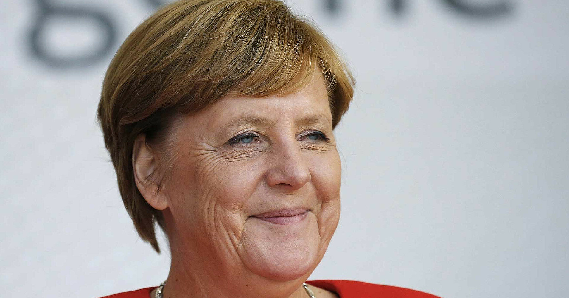 Нарешті вдома: IKEA опублікувала рекламу "з Меркель"