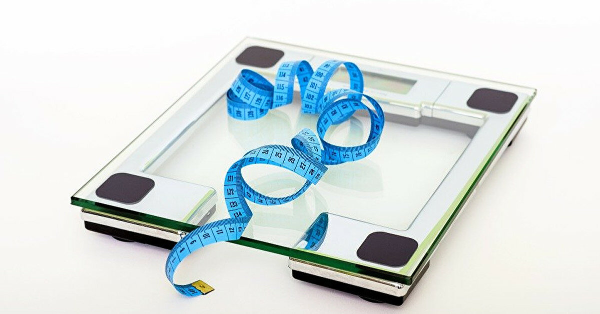 Узнаем точный вес: когда и как правильно взвешиваться