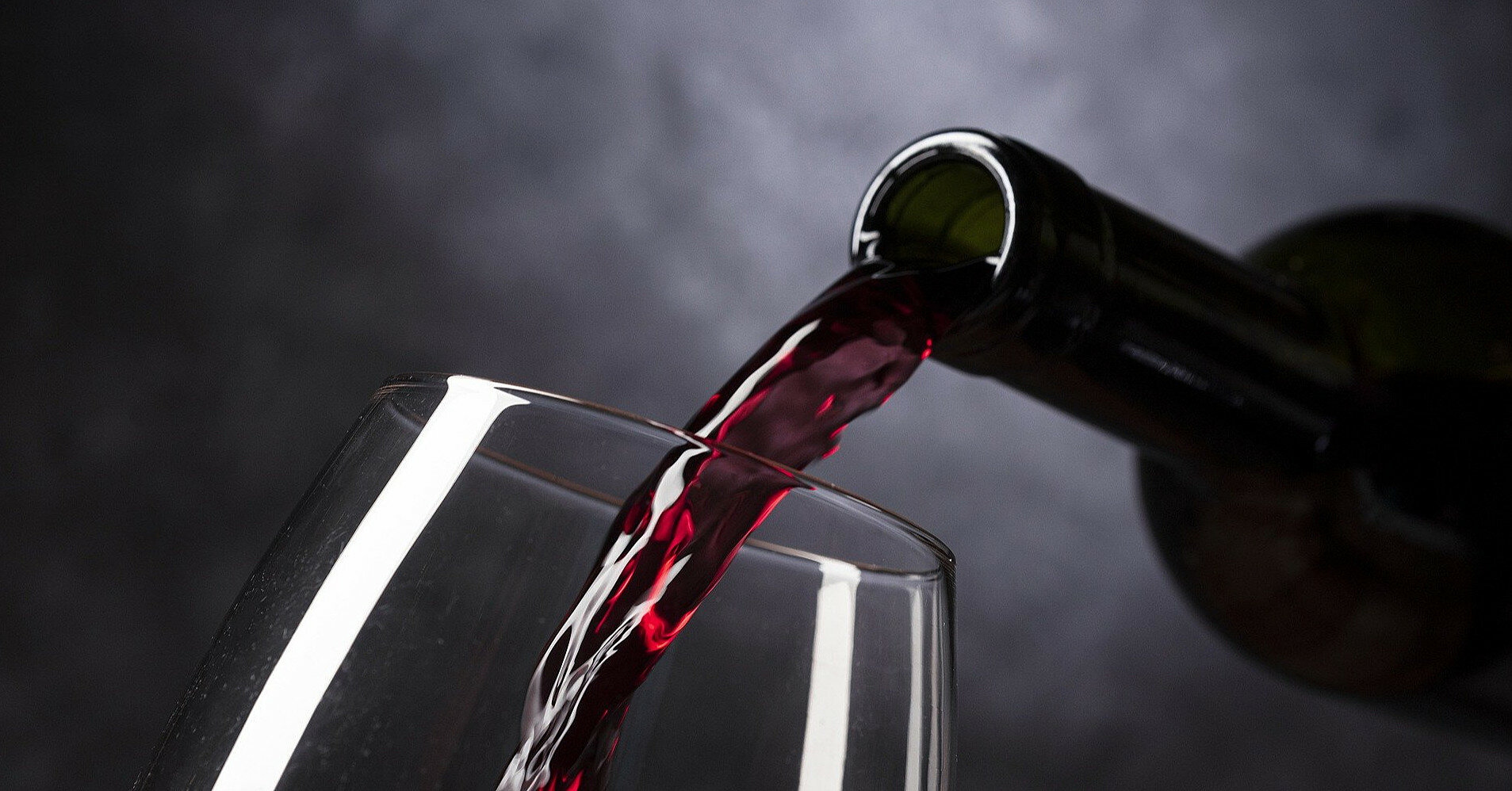 Чим відрізняється безалкогольне вино від звичайного