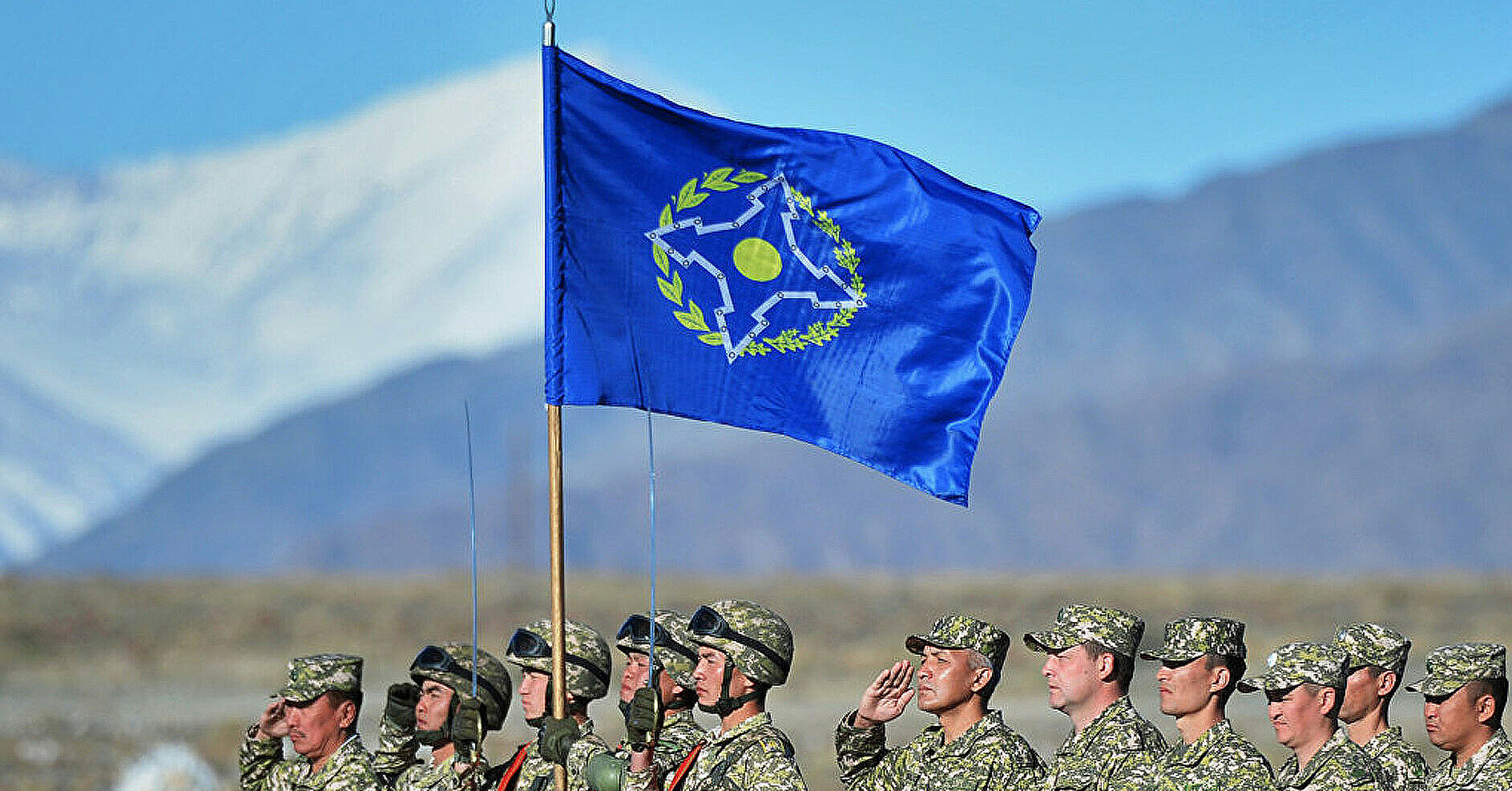 Силы ОДКБ могут останутся в Казахстане на несколько недель