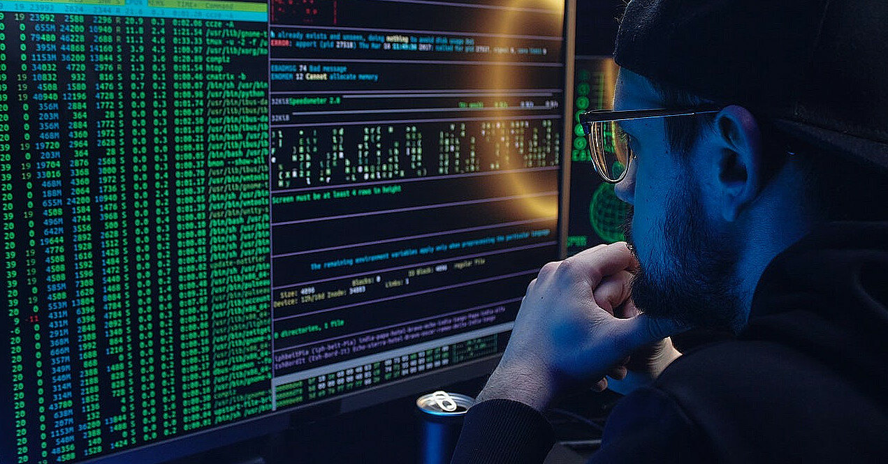 В РГК Фирташа заявили о хакерской атаке на облгазы
