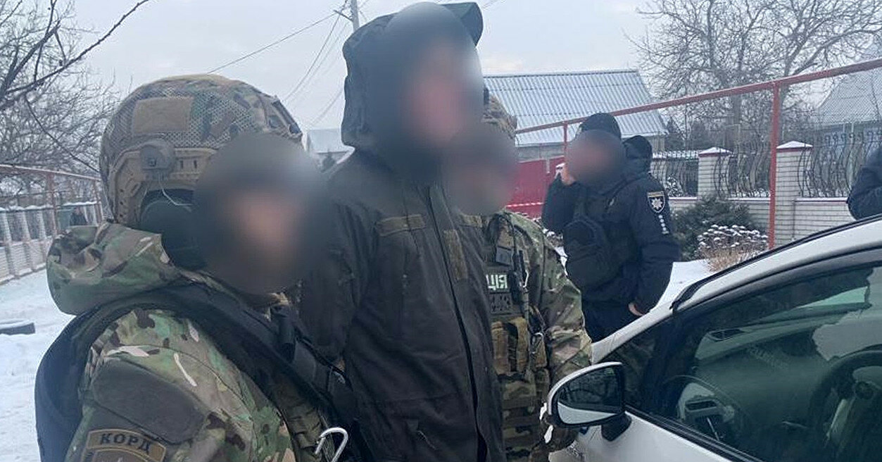 Адвокат "дніпровського стрілка" вимагає визнати його потерпілим