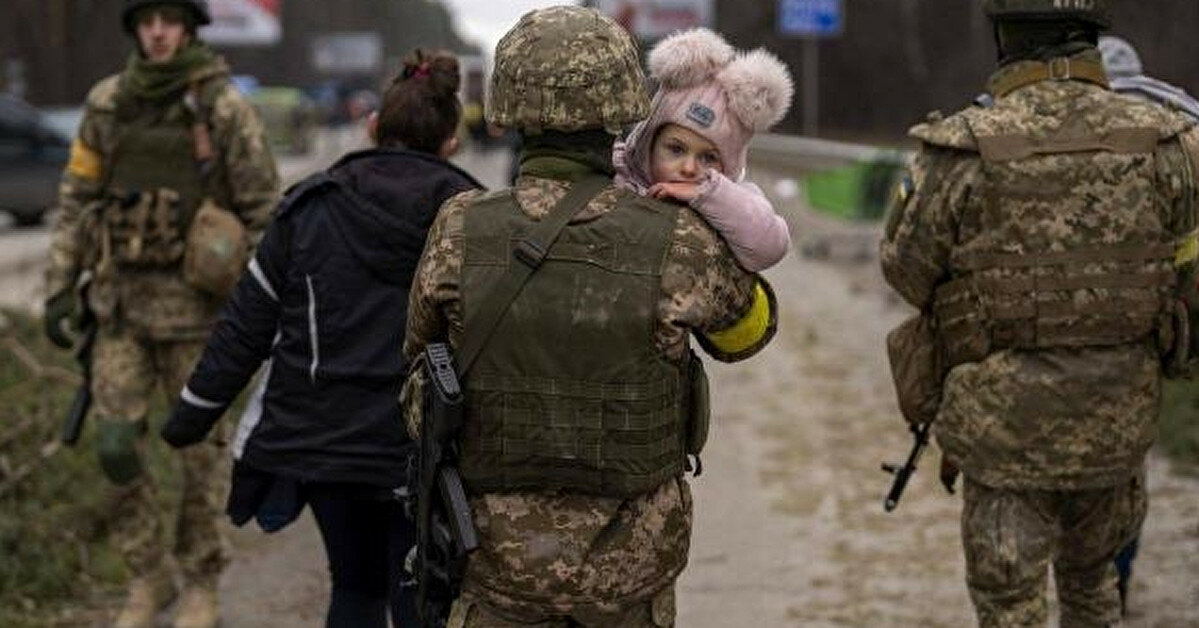Глава Пентагона впервые обсудил с Шойгу войну в Украине
