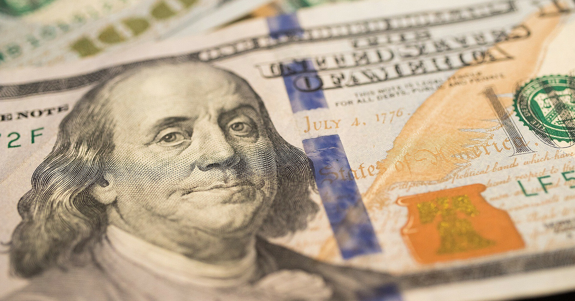 Нацбанк зняв обмеження щодо курсу продажу валюти
