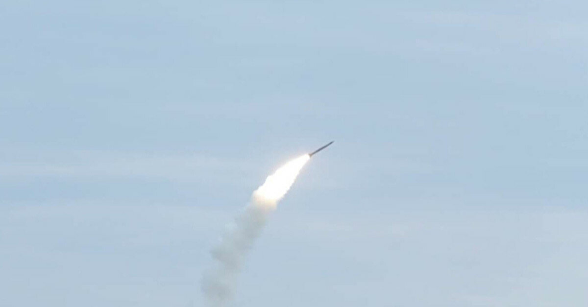 Мэр: над Покровском Донецкой области ПВО сбила российскую ракету