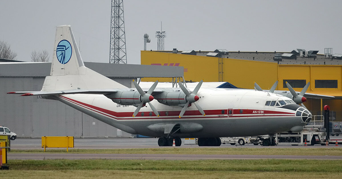 В Греции разбился транспортный самолет Ан-12 украинской авиакомпании