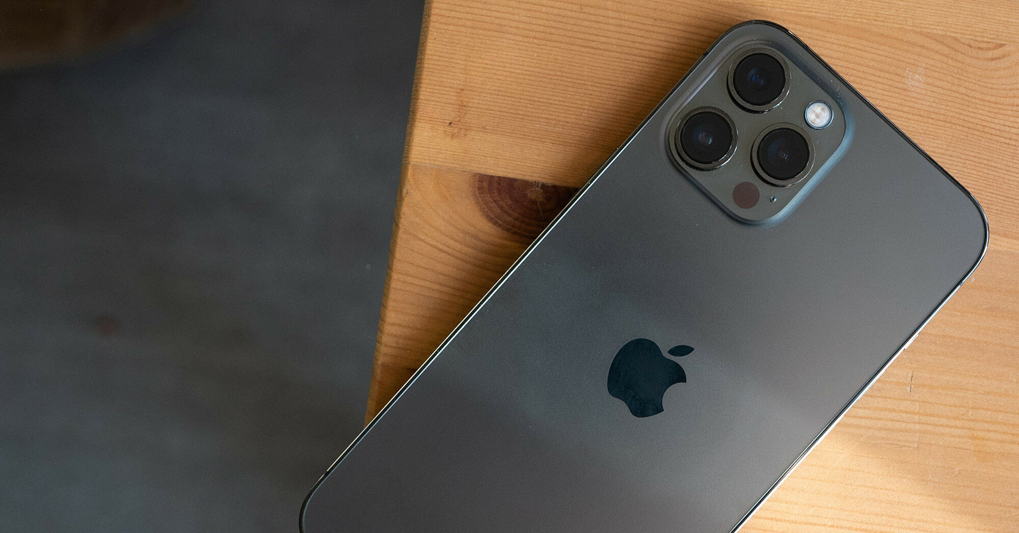 Выход iPhone 14 могут перенести из-за визита Пелоси в Тайвань