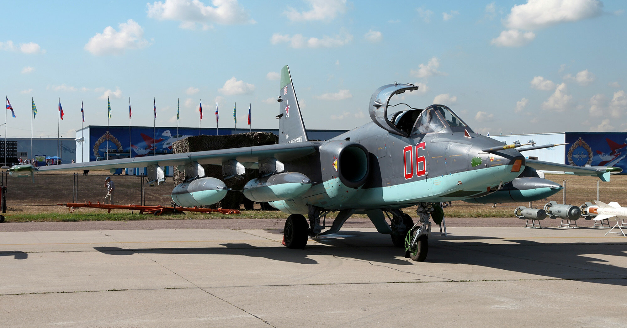Повітряні сили: над Херсонщиною знищено російський штурмовик Су-25