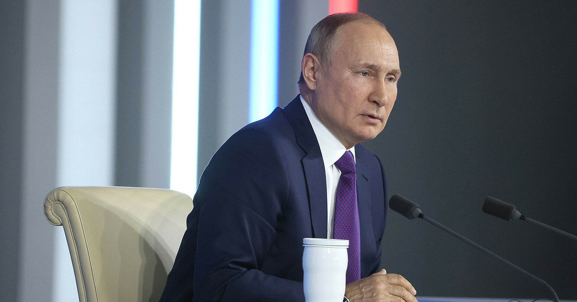 Путин прокомментировал подрыв Каховской ГЭС: "Варварская акция"
