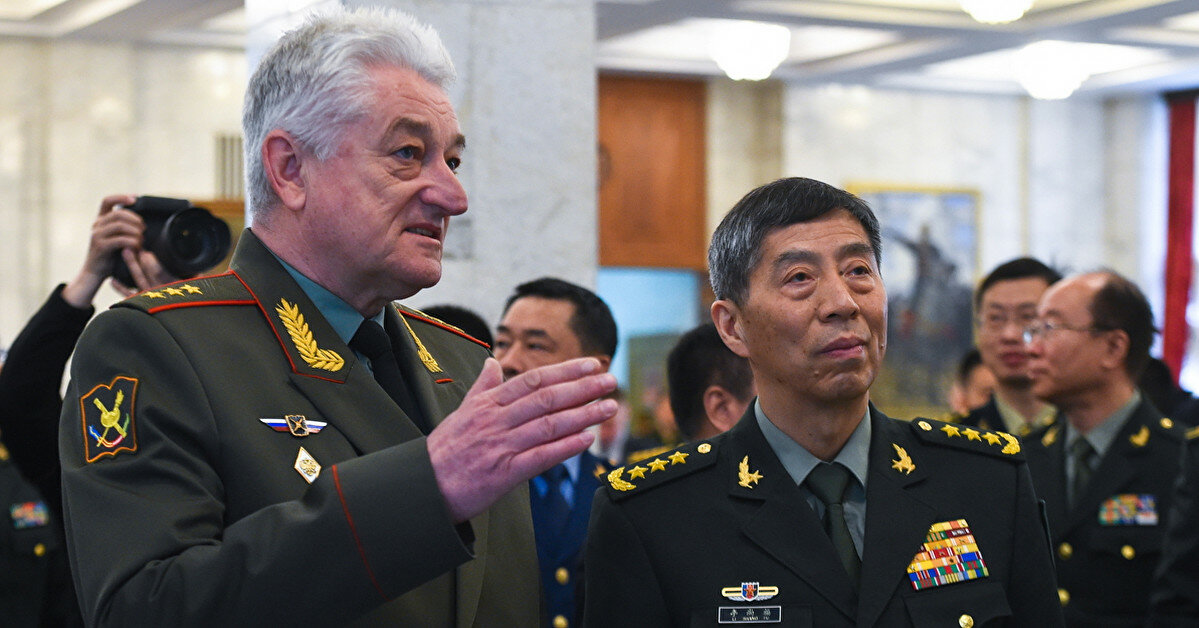 Министр обороны Китая прибыл в Беларусь