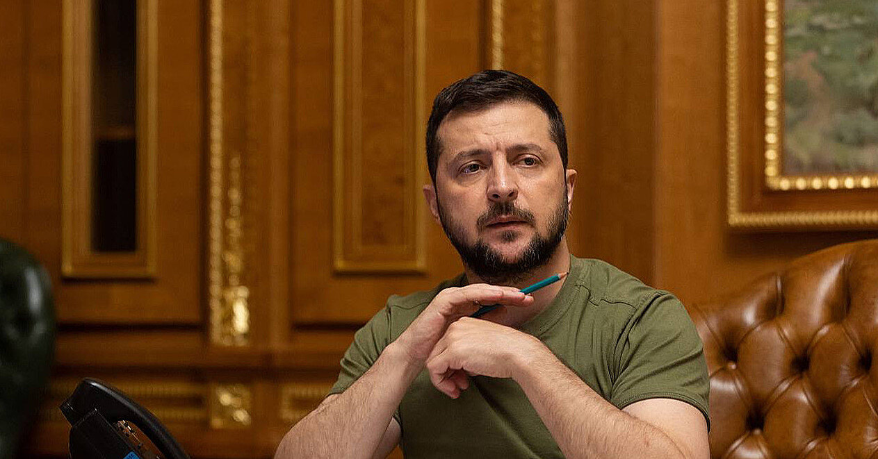 Зеленський увів у дію рішення РНБО щодо санкцій проти фізичних та юросіб