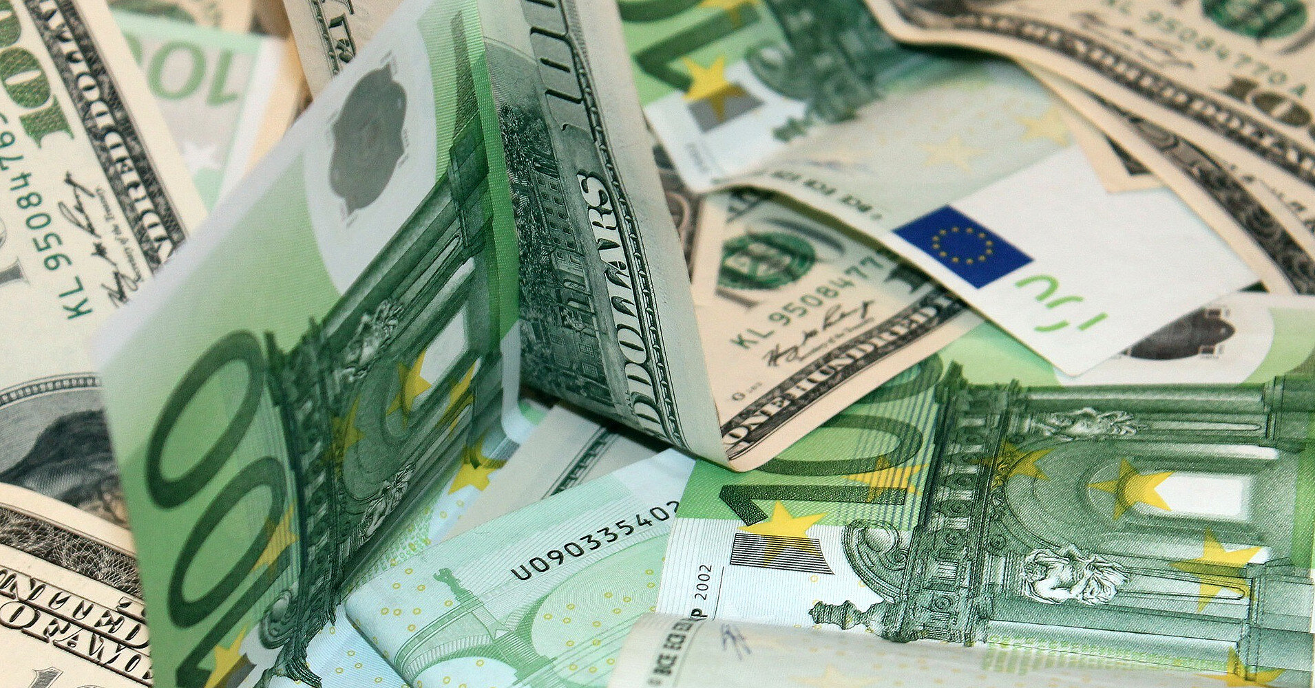 Україна отримає 100 млн євро кредиту від банку Ради Європи
