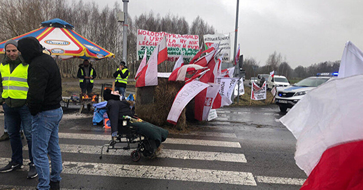 Польські фермери анонсували масштабні протести у Варшаві