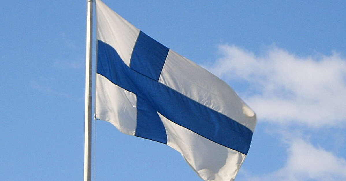 Фінляндія перестала пускати автомобілі з російськими номерами