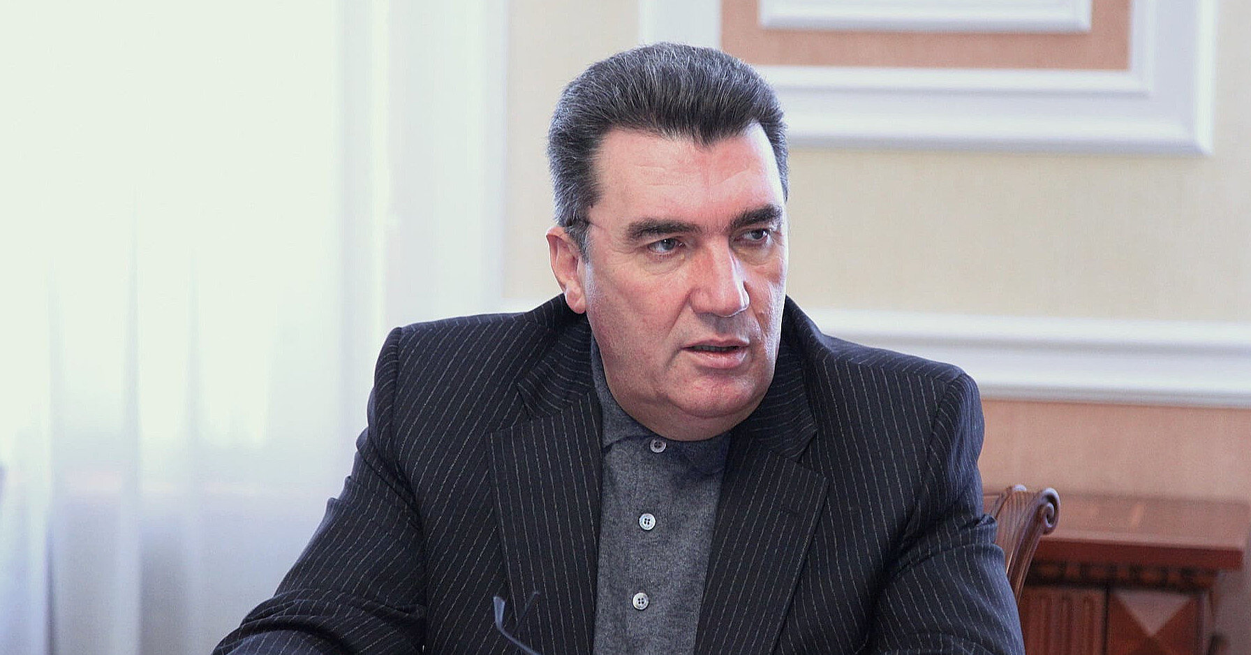 Зеленский рассказал, на каком направлении будет работать Данилов
