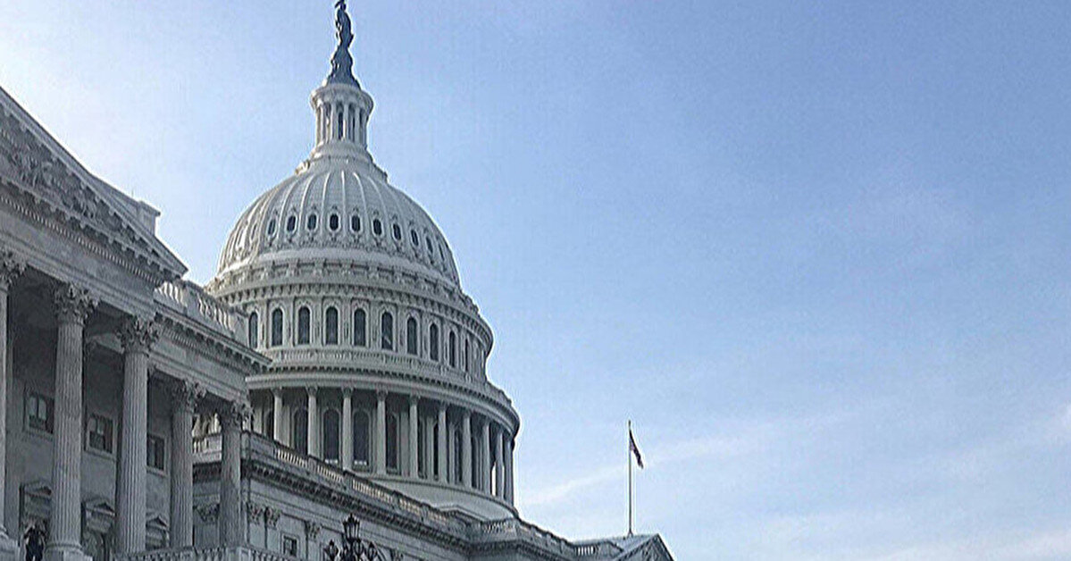 Демократы в Конгрессе готовы проголосовать за проект Джонсона о помощи Украине