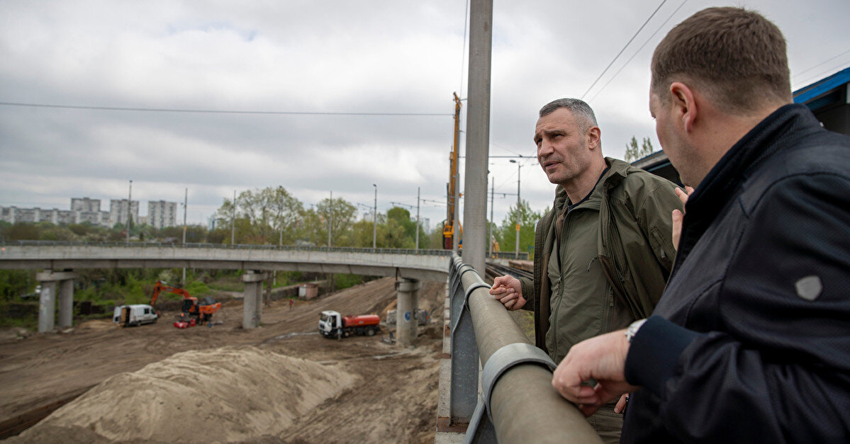 Кличко рассказал, когда откроют движение по Подольско-Воскресенскому мосту