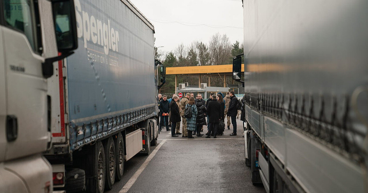 Блокування польського кордону: у чергах 450 вантажівок