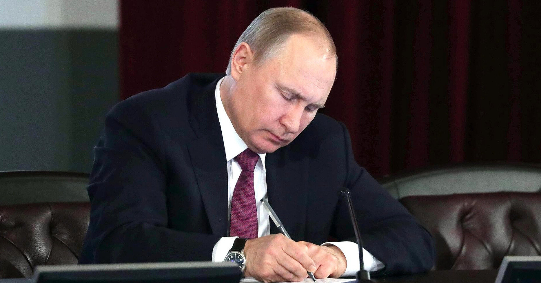 "Друзі" РФ закликають ЄС не використовувати заморожені активи Кремля - Politico