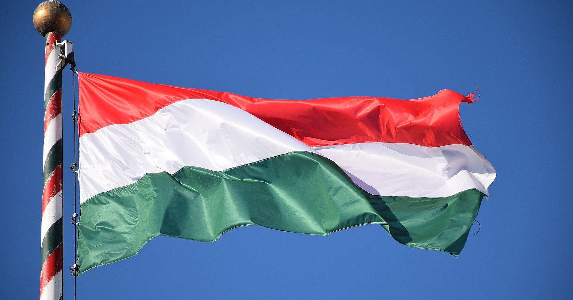 В МИД Венгрии заявили, что ЕС готовится к "мировой войне"