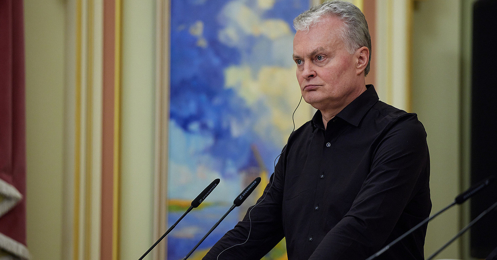 Президент Литви стурбований, що західні країни втрачають фокус уваги з України