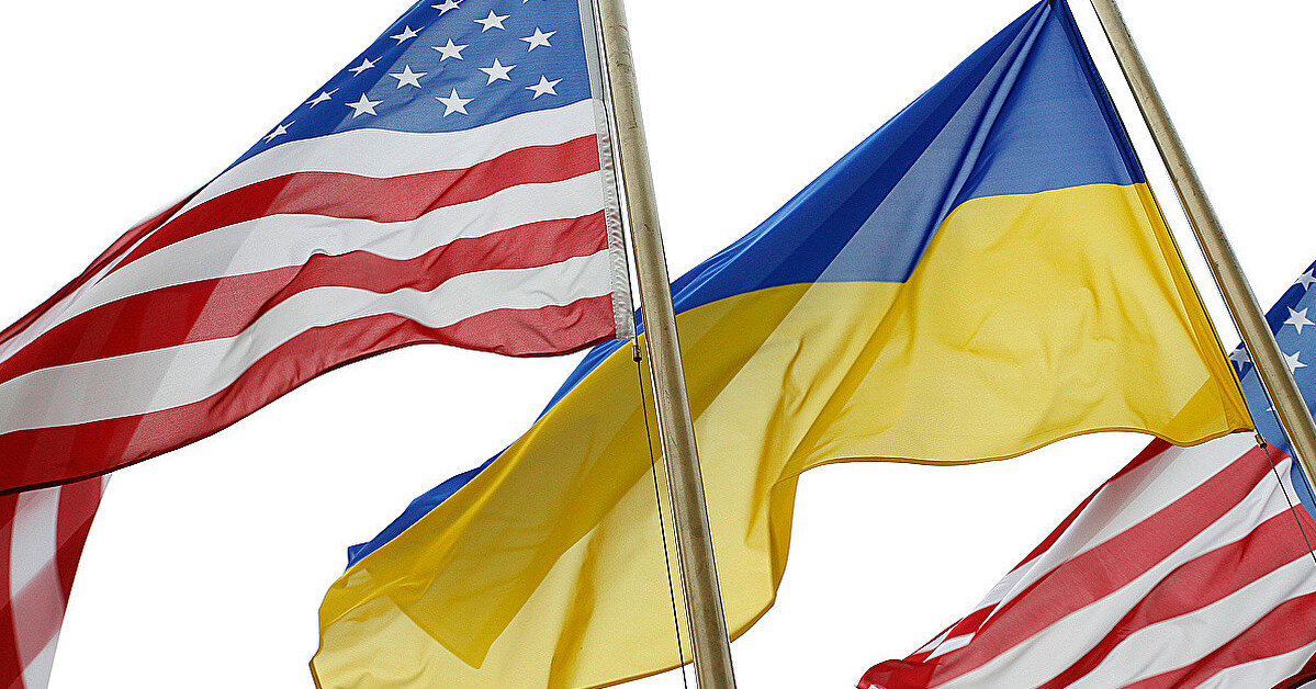 NYT: Украина уже получила первые партии военной помощи от США