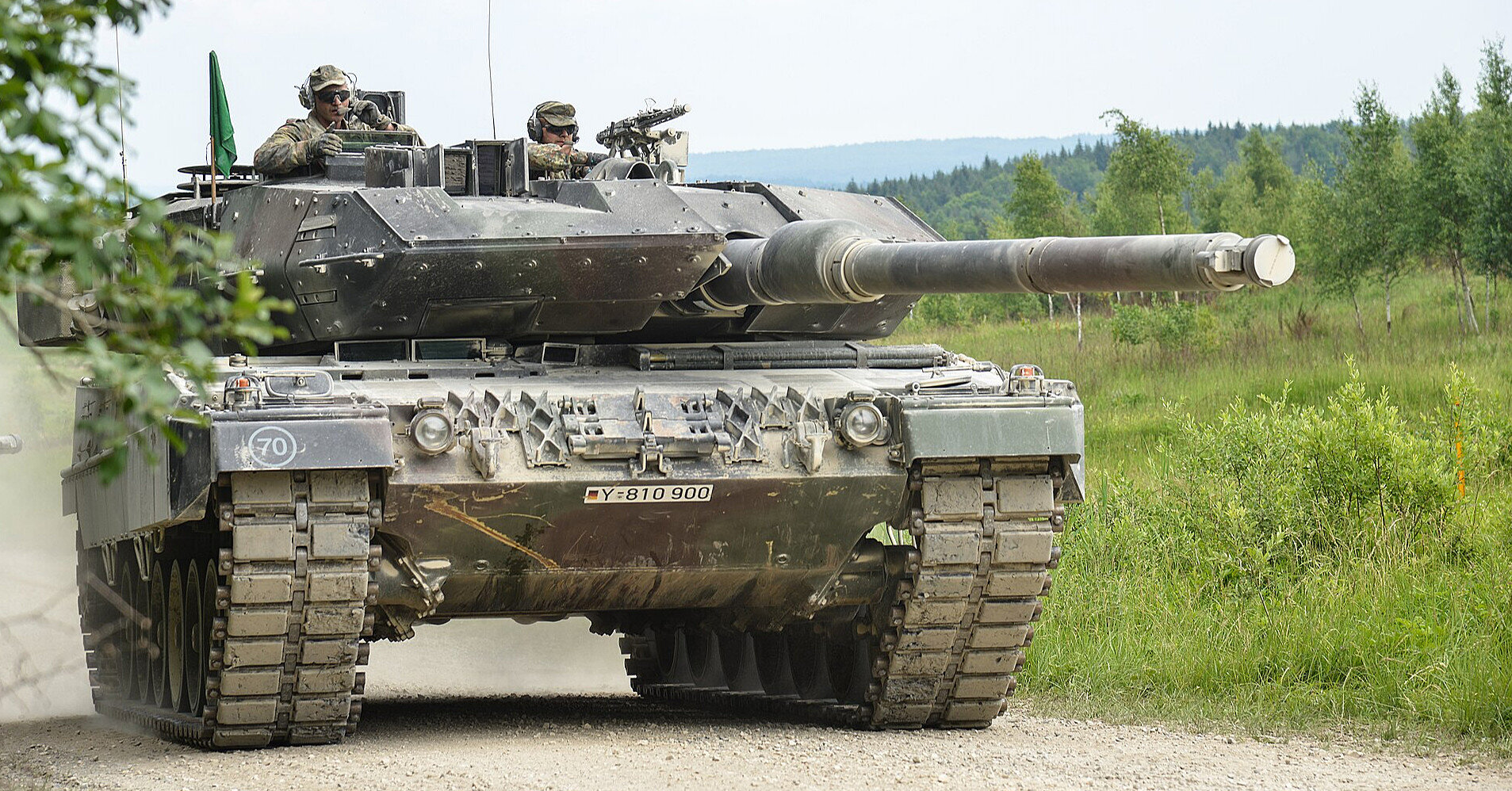 СМИ: Испания готовит новую военную помощь Украине, включающую Leopard 2