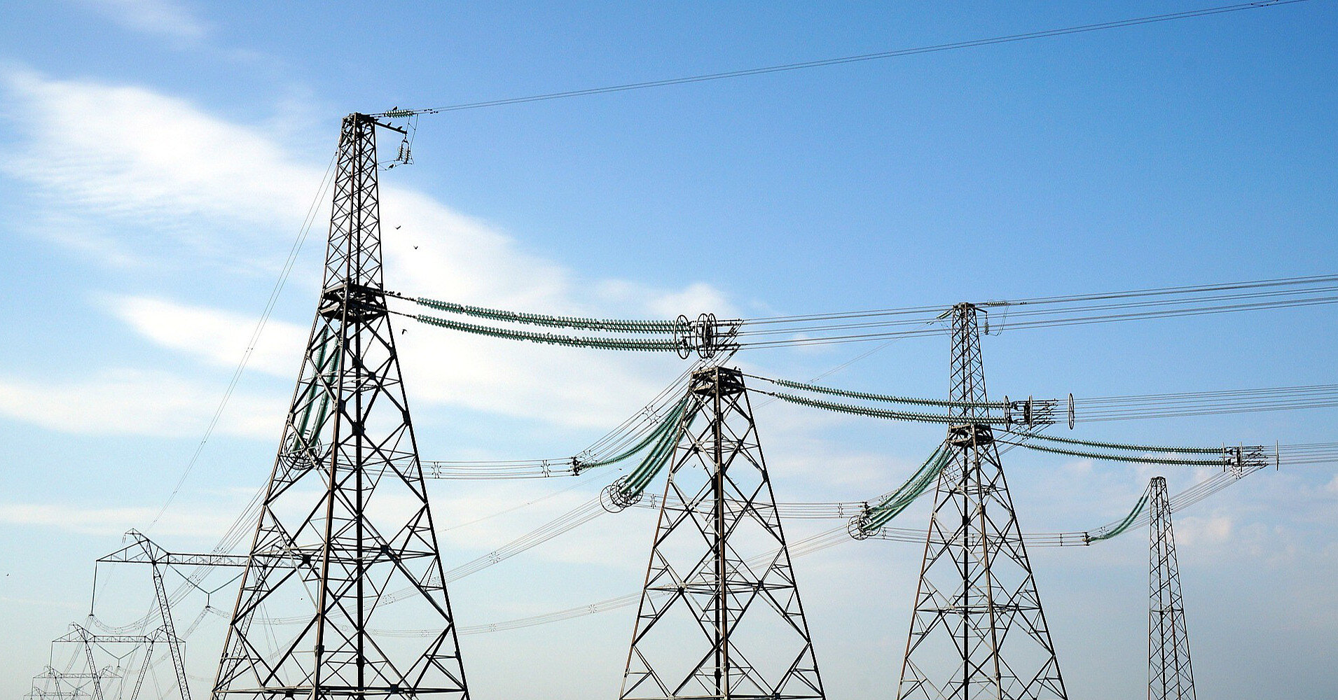 Утреннее потребление электричества в Украине упало на 14% – "Укрэнерго"