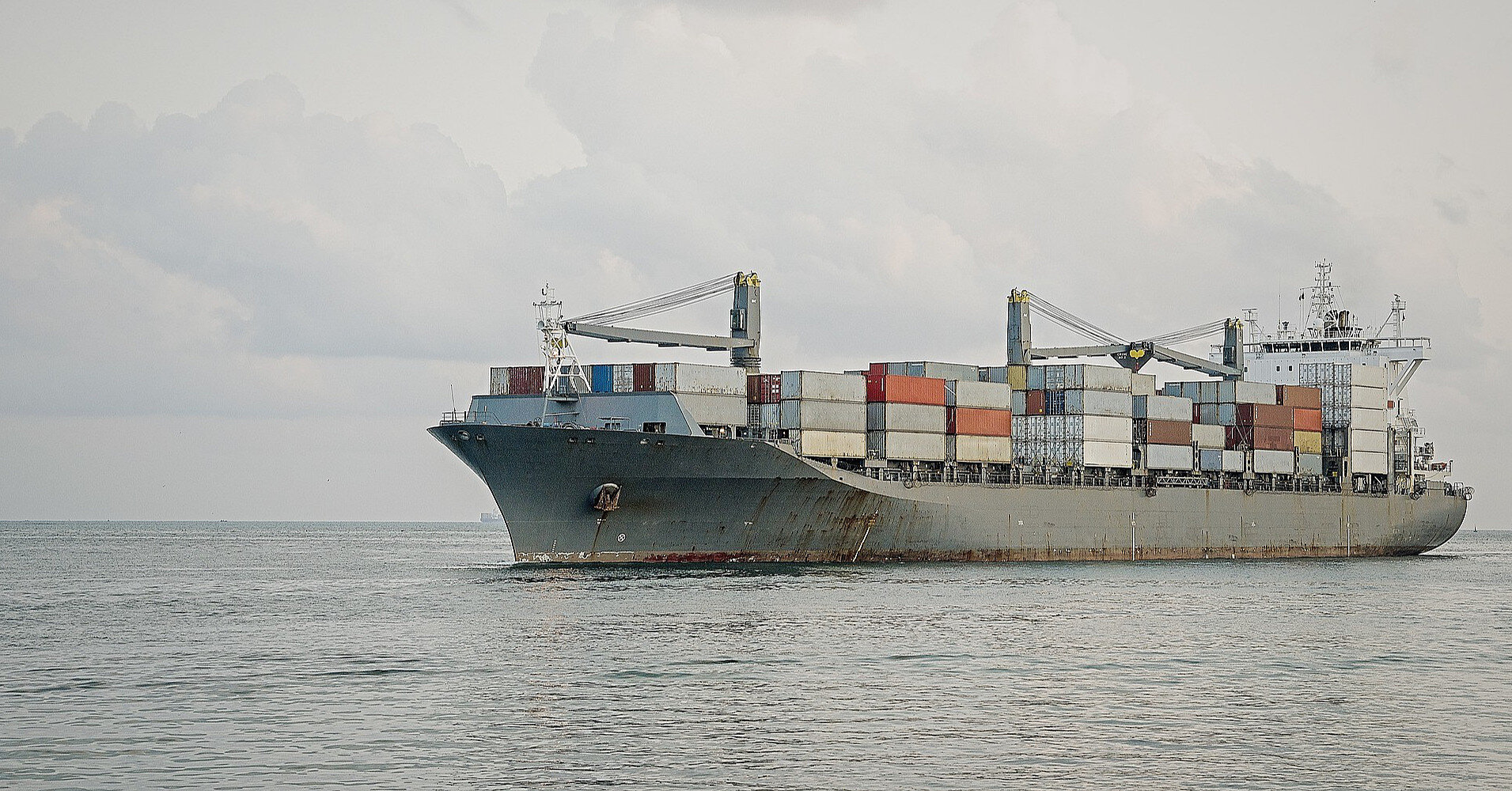 FT: Перебої в торгівлі в Червоному морі будуть тривати до 2025 року