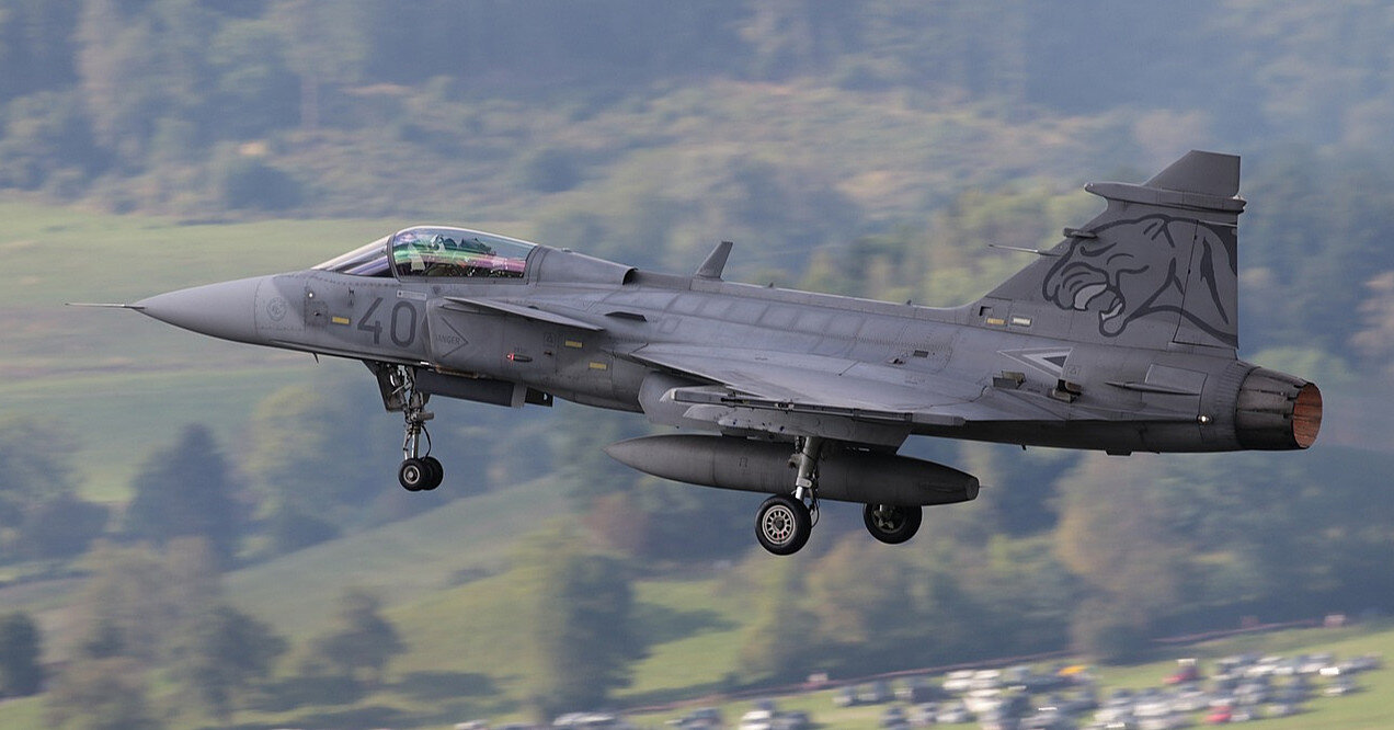 Швецию попросили притормозить с передачей Украине истребителей Gripen - министр
