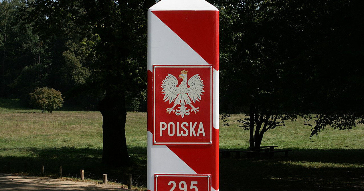 Польша обвинила Германию в завозе мигрантов на территорию страны