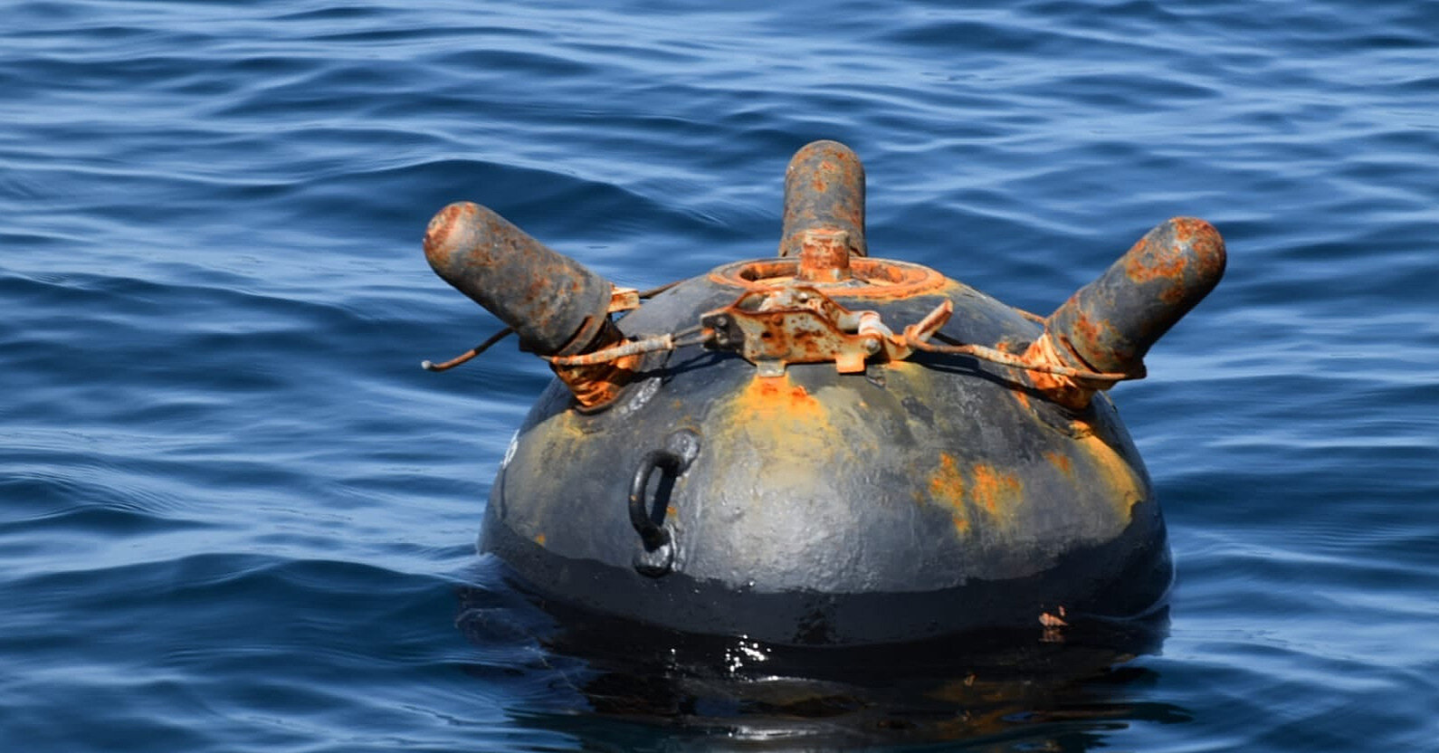 На Одещині знешкодили морську міну, яку винесло на узбережння – ВМС