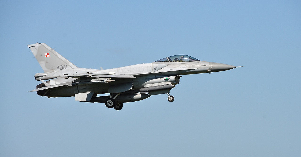 Частина літаків F-16 буде базуватися не в Україні – Повітряні сили