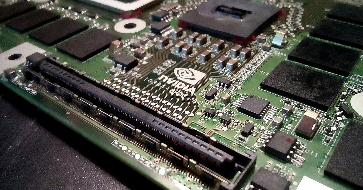 FT: Nvidia потеряла 500 млрд долларов рыночной стоимости