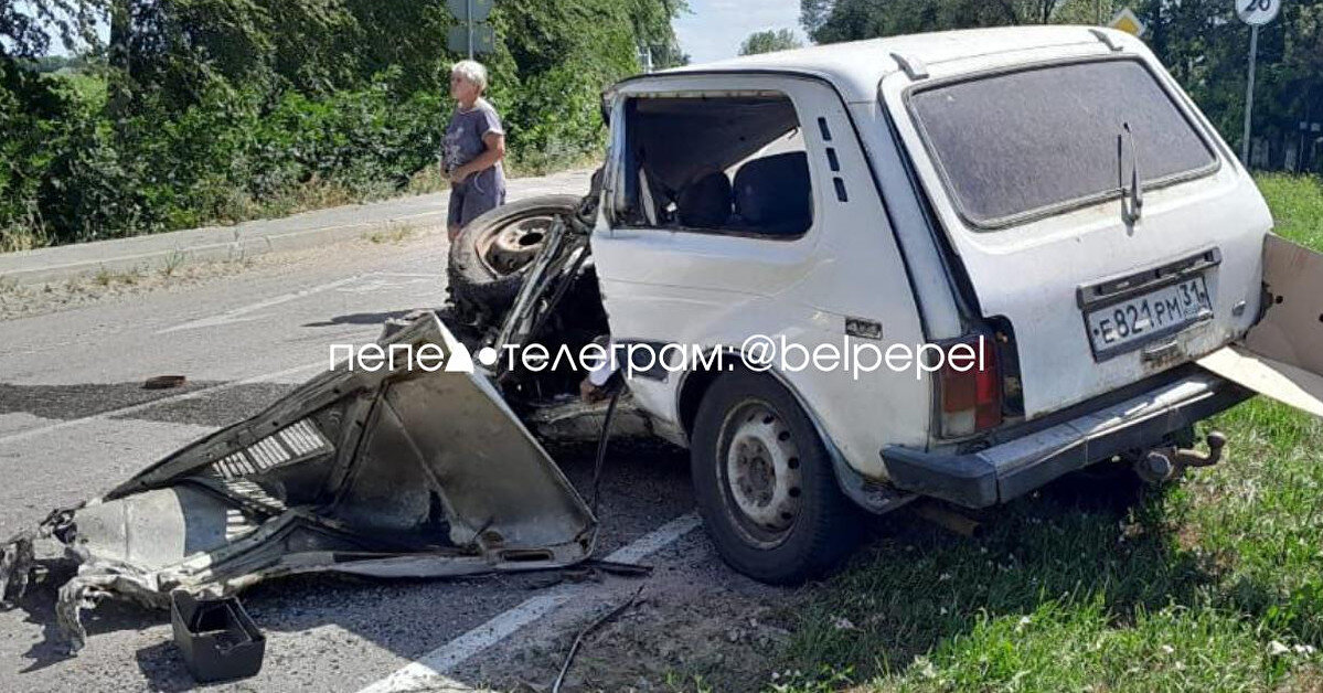 В Бєлгородській області РФ танк переїхав "Ниву": водій загинув