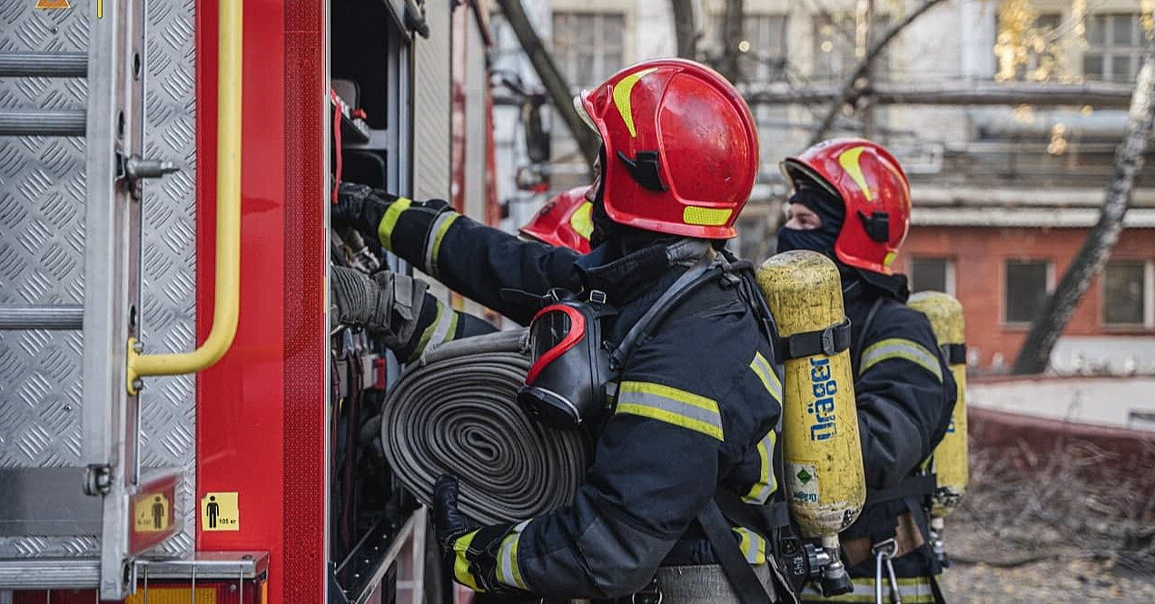 Над Хмельницкой областью сбили 8 целей, горели два дома - ОВА